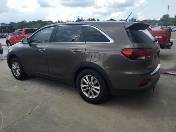 5XYPG4A36KG514569 2019 KIA SORENTO - Image 2