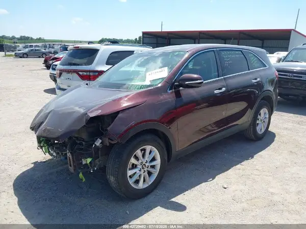 5XYPG4A36KG514605 2019 KIA SORENTO - Image 2