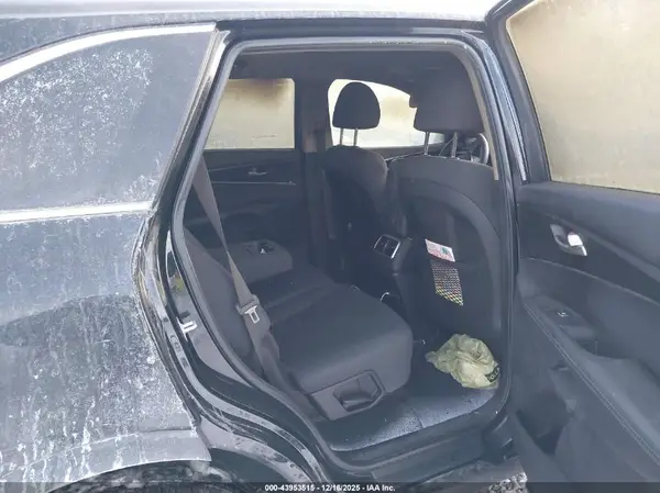 5XYPG4A36KG517679 2019 KIA SORENTO - Image 8