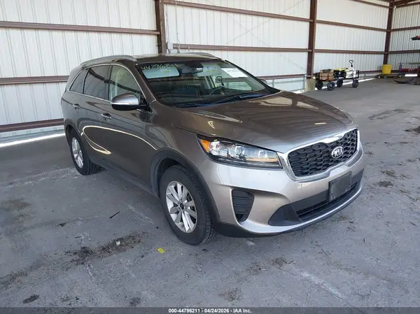 5XYPG4A36KG525295 2019 KIA SORENTO - Image 1