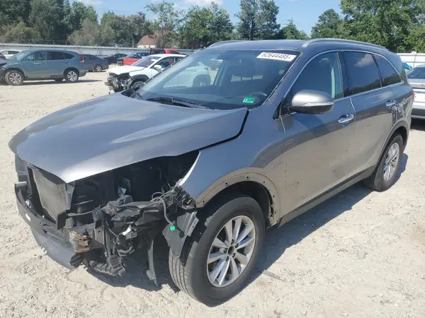 5XYPG4A36KG528486 2019 KIA SORENTO - Image 1