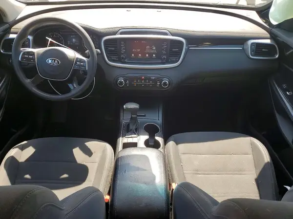 5XYPG4A36KG538936 2019 KIA SORENTO - Image 8