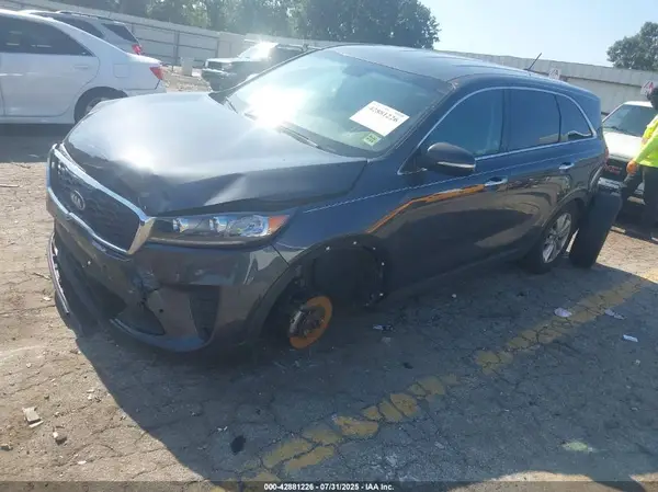5XYPG4A36KG539245 2019 KIA SORENTO - Image 2