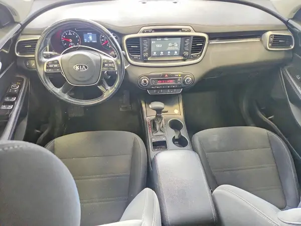 5XYPG4A36KG540525 2019 KIA SORENTO - Image 8