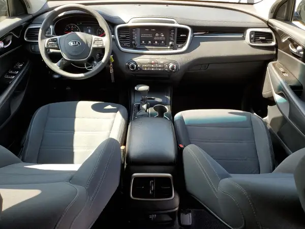 5XYPG4A36KG542517 2019 KIA SORENTO - Image 8