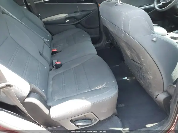 5XYPG4A36KG545241 2019 KIA SORENTO - Image 8