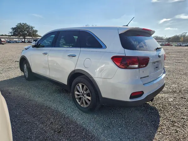 5XYPG4A36KG546986 2019 KIA SORENTO - Image 2