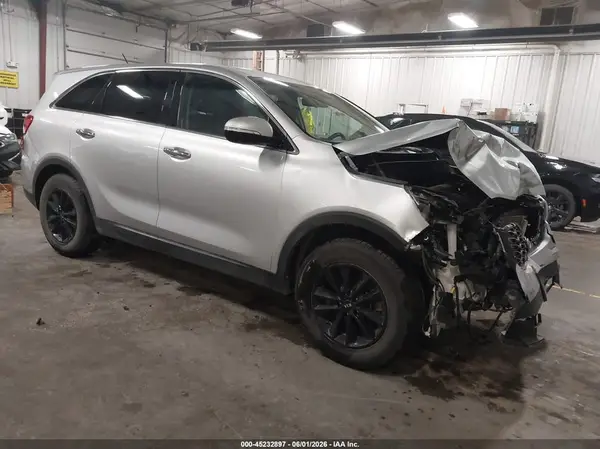 5XYPG4A36KG549760 2019 KIA SORENTO - Image 1