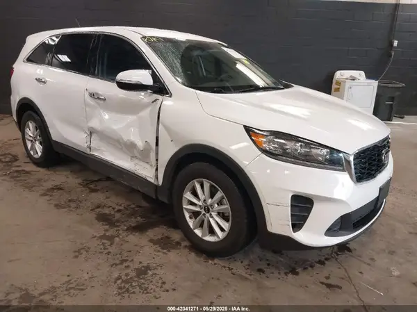 5XYPG4A36KG553520 2019 KIA SORENTO - Image 1