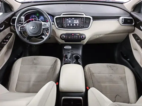 5XYPG4A36KG566915 2019 KIA SORENTO - Image 8