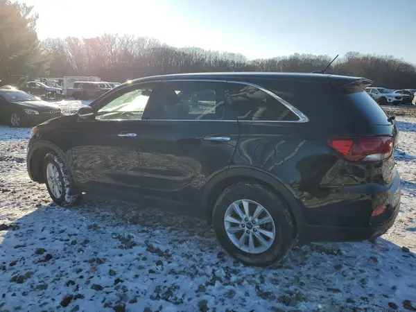 5XYPG4A36KG570513 2019 KIA SORENTO - Image 2