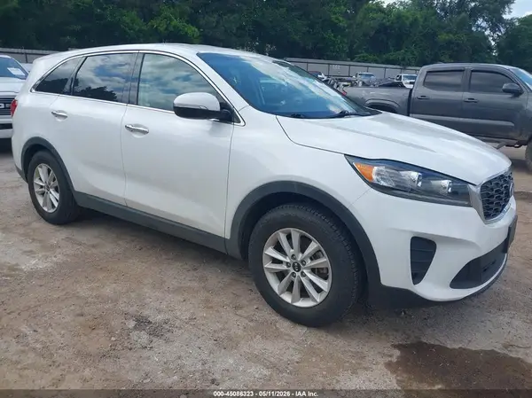5XYPG4A36KG574206 2019 KIA SORENTO - Image 1