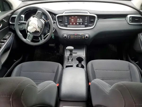 5XYPG4A36KG576005 2019 KIA SORENTO - Image 8