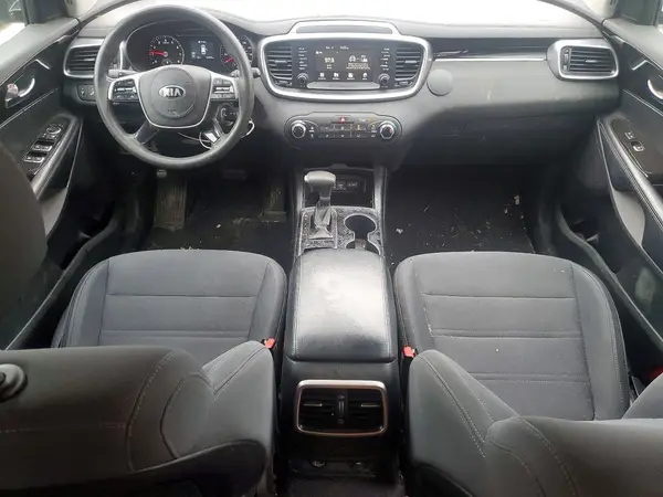 5XYPG4A36KG576053 2019 KIA SORENTO - Image 8