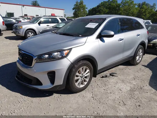 5XYPG4A36KG577459 2019 KIA SORENTO - Image 2