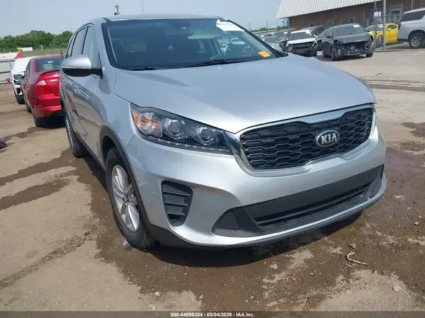 5XYPG4A36KG577638 2019 KIA SORENTO - Image 1