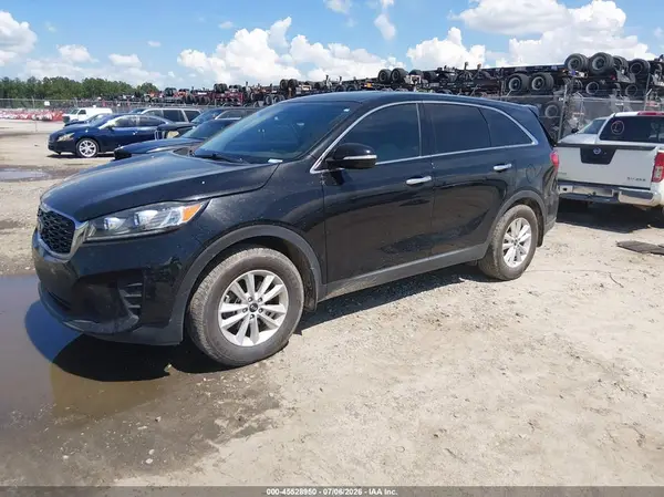 5XYPG4A36KG578515 2019 KIA SORENTO - Image 2