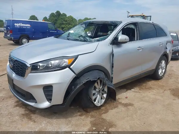 5XYPG4A36KG578627 2019 KIA SORENTO - Image 2