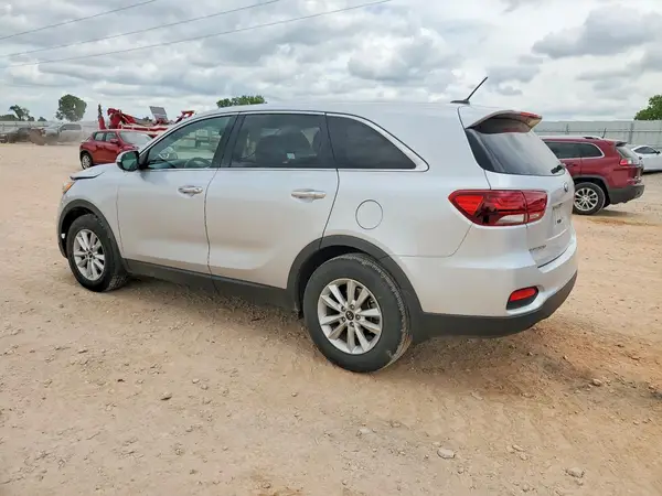 5XYPG4A36KG581463 2019 KIA SORENTO - Image 2