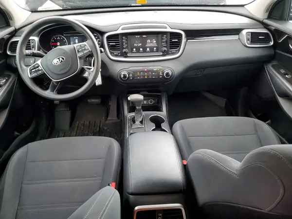 5XYPG4A36KG583343 2019 KIA SORENTO - Image 8