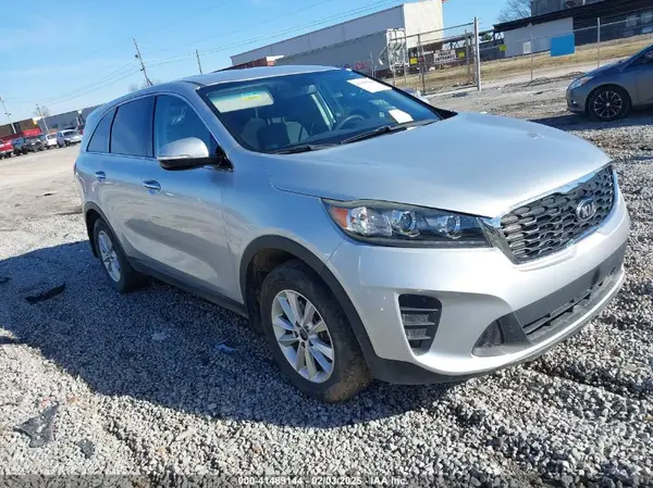 5XYPG4A36KG583391 2019 KIA SORENTO - Image 1