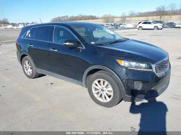 5XYPG4A36KG585500 2019 KIA SORENTO - Image 1