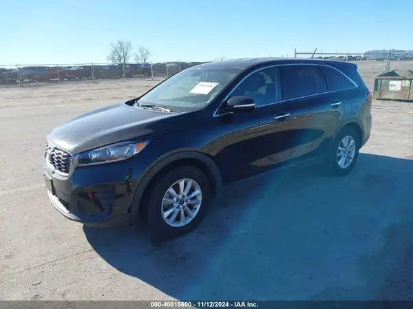 5XYPG4A36KG585500 2019 KIA SORENTO - Image 2