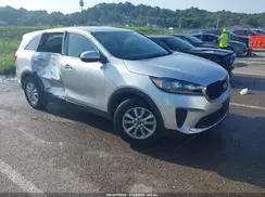 5XYPG4A36KG586551 2019 KIA SORENTO