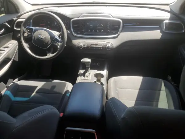 5XYPG4A36KG588770 2019 KIA SORENTO - Image 8