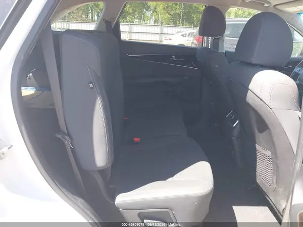 5XYPG4A36KG596593 2019 KIA SORENTO - Image 8