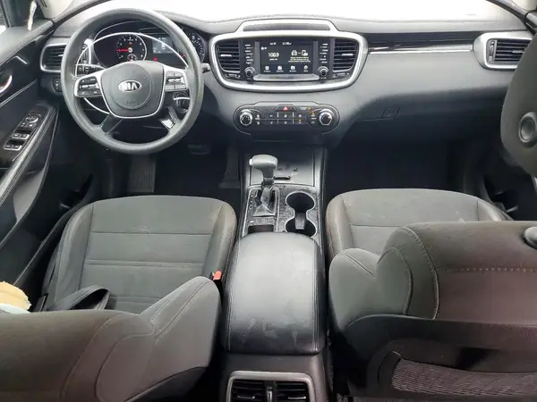 5XYPG4A36KG596657 2019 KIA SORENTO - Image 8