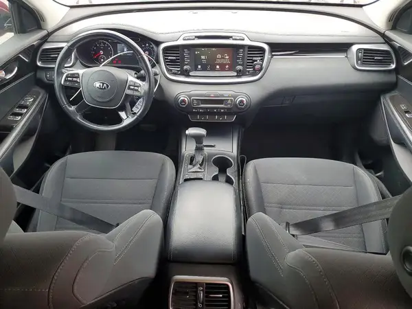5XYPG4A36KG602621 2019 KIA SORENTO - Image 8