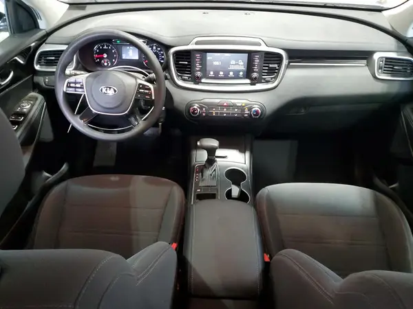 5XYPG4A36LG625608 2020 KIA SORENTO - Image 8