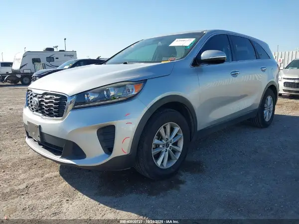 5XYPG4A36LG632266 2020 KIA SORENTO - Image 2