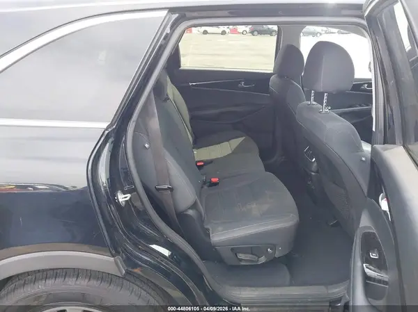 5XYPG4A36LG642618 2020 KIA SORENTO - Image 8