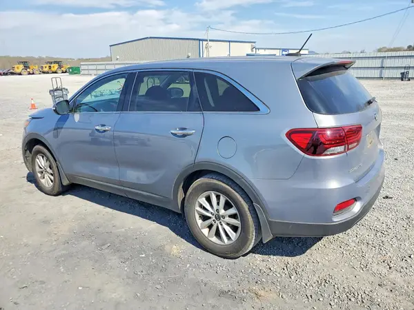 5XYPG4A36LG643719 2020 KIA SORENTO - Image 2