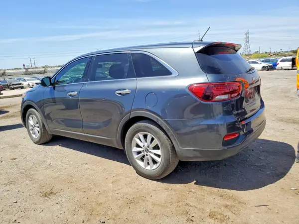 5XYPG4A36LG674758 2020 KIA SORENTO - Image 2