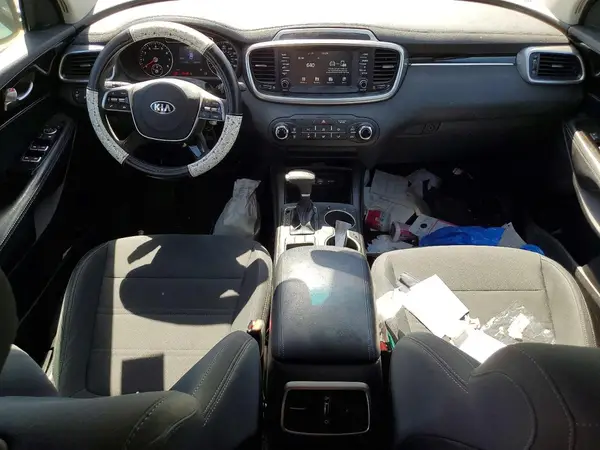 5XYPG4A36LG682519 2020 KIA SORENTO - Image 8