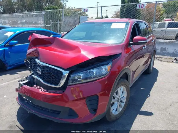 5XYPG4A36LG686604 2020 KIA SORENTO - Image 2
