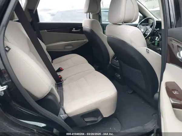 5XYPG4A37GG010359 2016 KIA SORENTO - Image 8