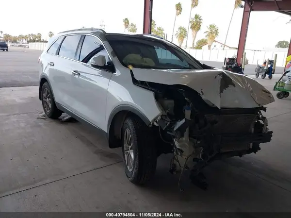 5XYPG4A37GG013567 2016 KIA SORENTO - Image 1