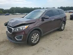 5XYPG4A37GG017943 2016 KIA SORENTO