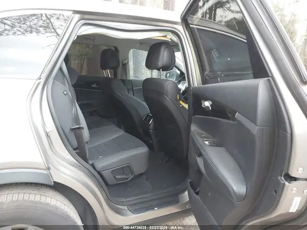 5XYPG4A37GG026707 2016 KIA SORENTO - Image 8