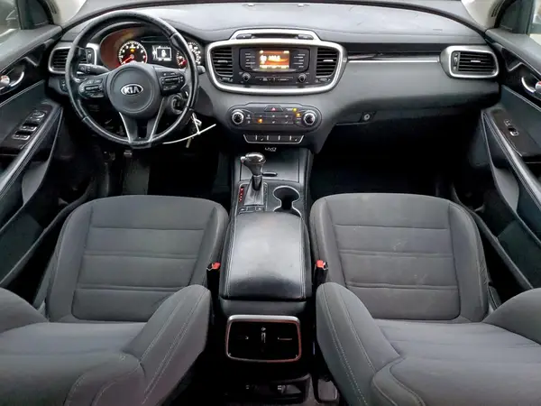 5XYPG4A37GG033043 2016 KIA SORENTO - Image 8