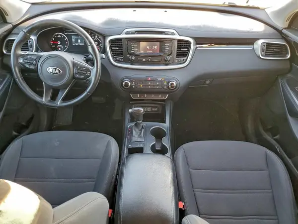 5XYPG4A37GG033947 2016 KIA SORENTO - Image 8