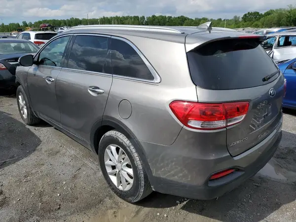 5XYPG4A37GG035701 2016 KIA SORENTO - Image 2