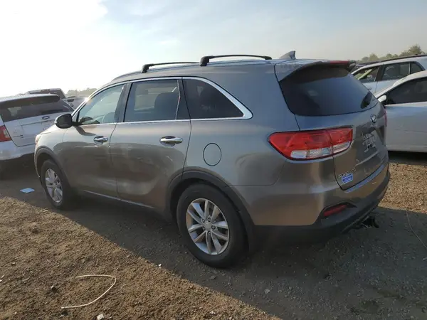 5XYPG4A37GG042129 2016 KIA SORENTO - Image 2