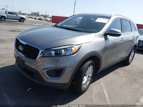 5XYPG4A37GG043393 2016 KIA SORENTO - Image 2