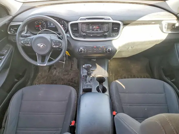 5XYPG4A37GG043698 2016 KIA SORENTO - Image 8