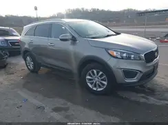5XYPG4A37GG045368 2016 KIA SORENTO